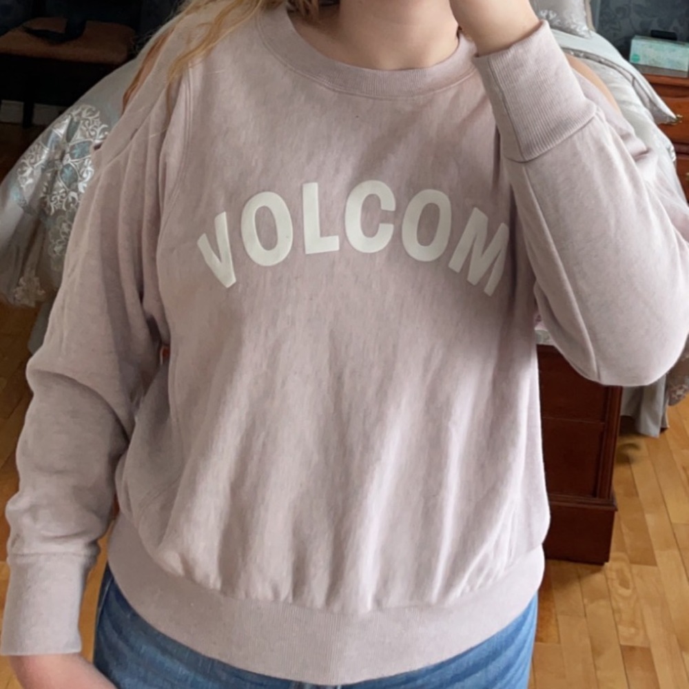 Volcom sweatshirt
